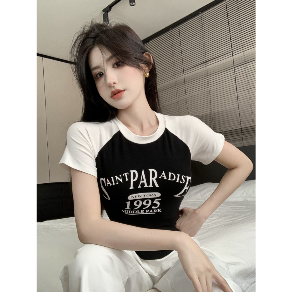 QADCOL Áo Thun Croptop Tay Ngắn Màu Sắc Tương Phản in Chữ Thời Trang Mùa Hè Dành Cho Nữ