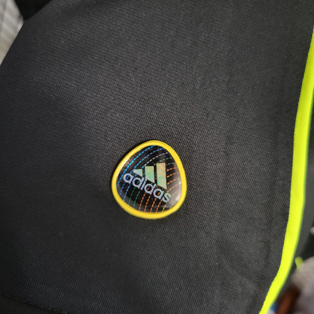 Áo Bóng Đá Đội Tuyển RMCF Mùa Giải 10-11 Phong Cách Retro