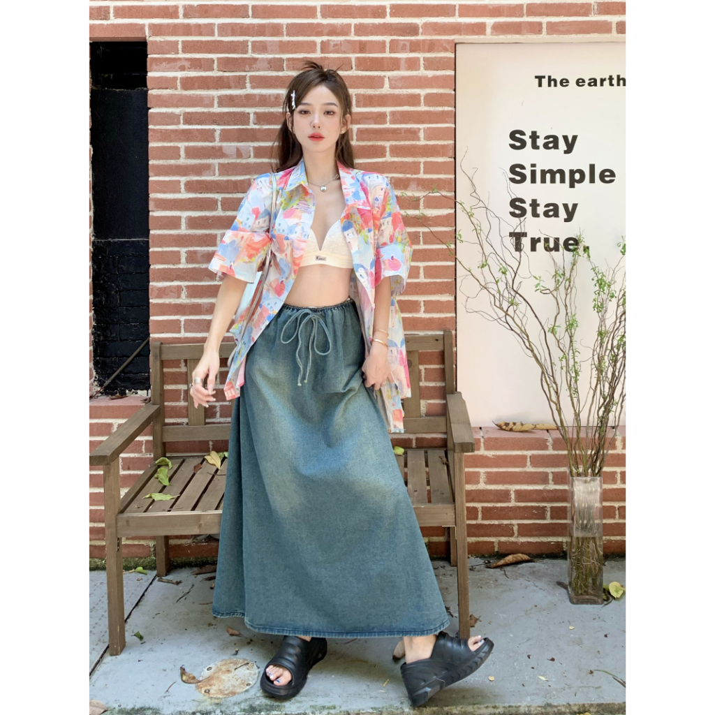 Lalisas Áo Sơ Mi Tay Ngắn oversize In Họa Tiết Graffiti Cổ Điển Dành Cho Nữ