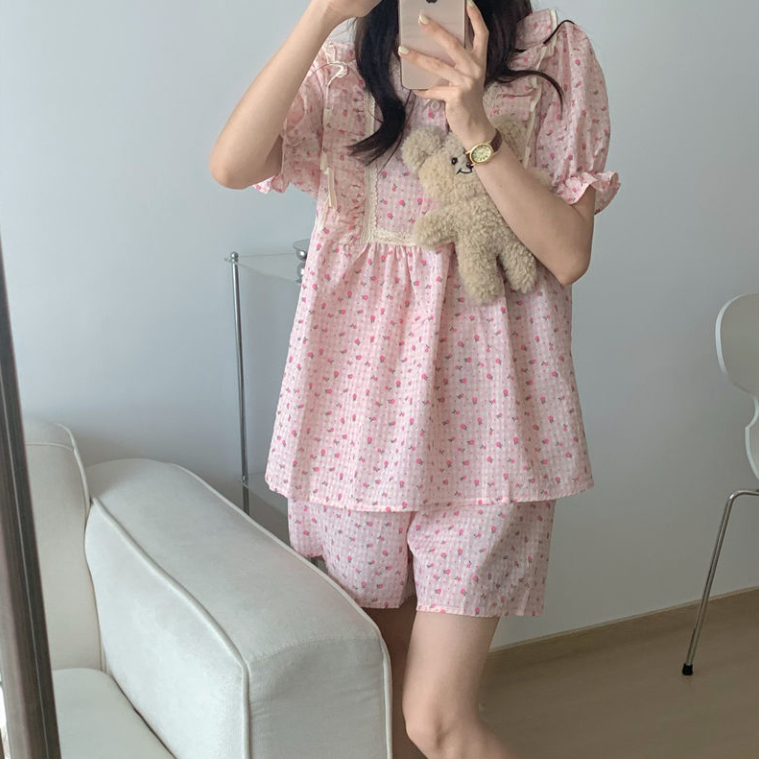 Bộ Đồ Ngủ Áo Tay Ngắn Phối Quần Short In Hoa Đính Nơ Thời Trang Mùa Hè Cho Nữ