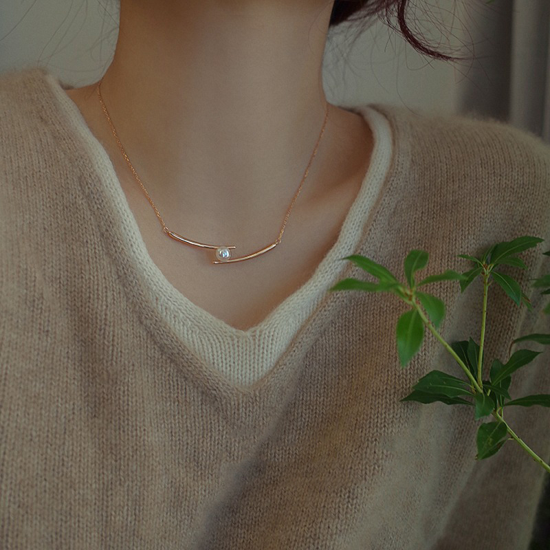 Vòng cổ Ngọc Trai Mặt Thánh Giá Màu Vàng Thời Trang Hàn Quốc Chất Lượng Cao Làm Quà Tặng