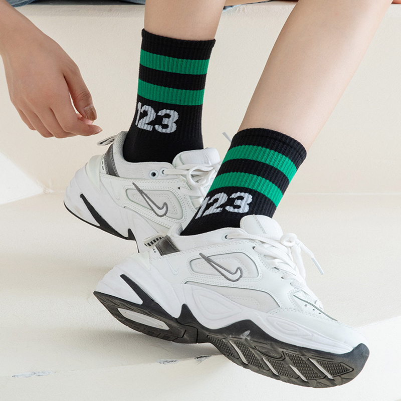 FHYL Đôi Tất Chân Thể Thao Họa Tiết Sọc Thời Trang Cho Nữ