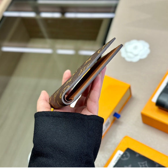 Ví Louis Vuitton M60895 Chính Hãng 100%