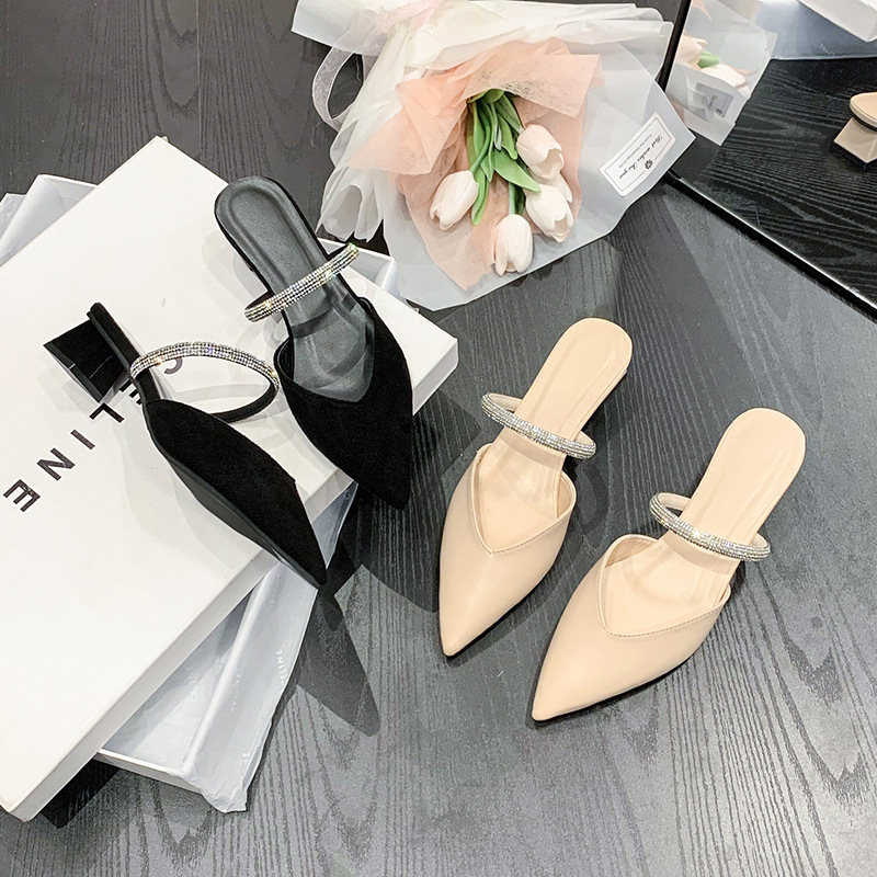 Dép Sandal Đế Mềm Đính Đá Thời Trang Dành Cho Nữ