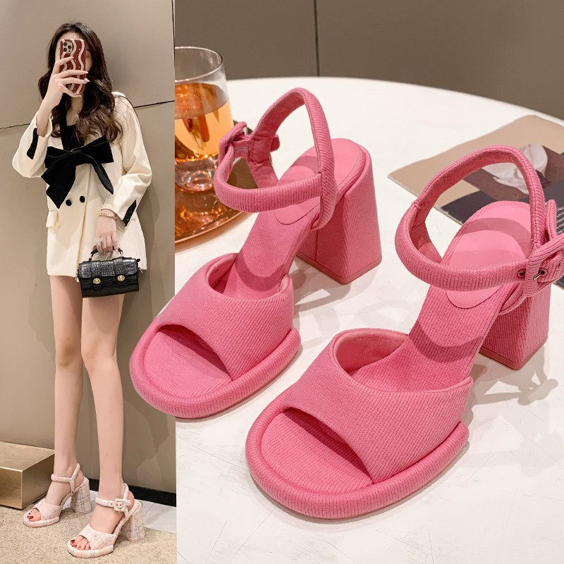 Giày Cao Gót Đế Dày Màu Hồng Thời Trang Cho Búp Bê Barbie