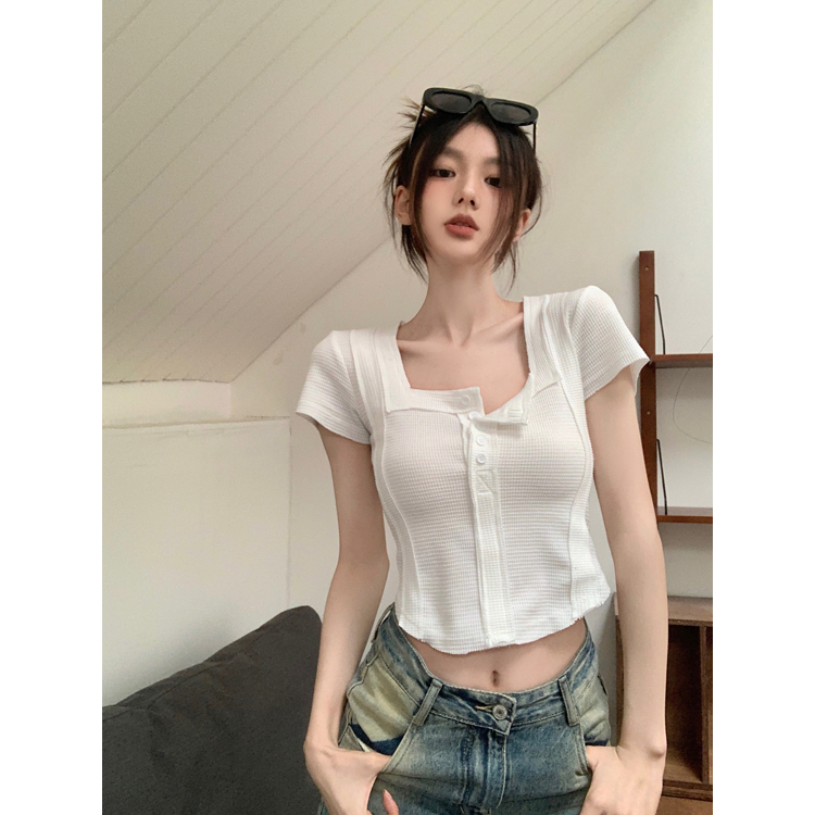 Áo Croptop Tay Ngắn Cổ Vuông Dáng Ôm Phối Nút Thời Trang Cho Nữ