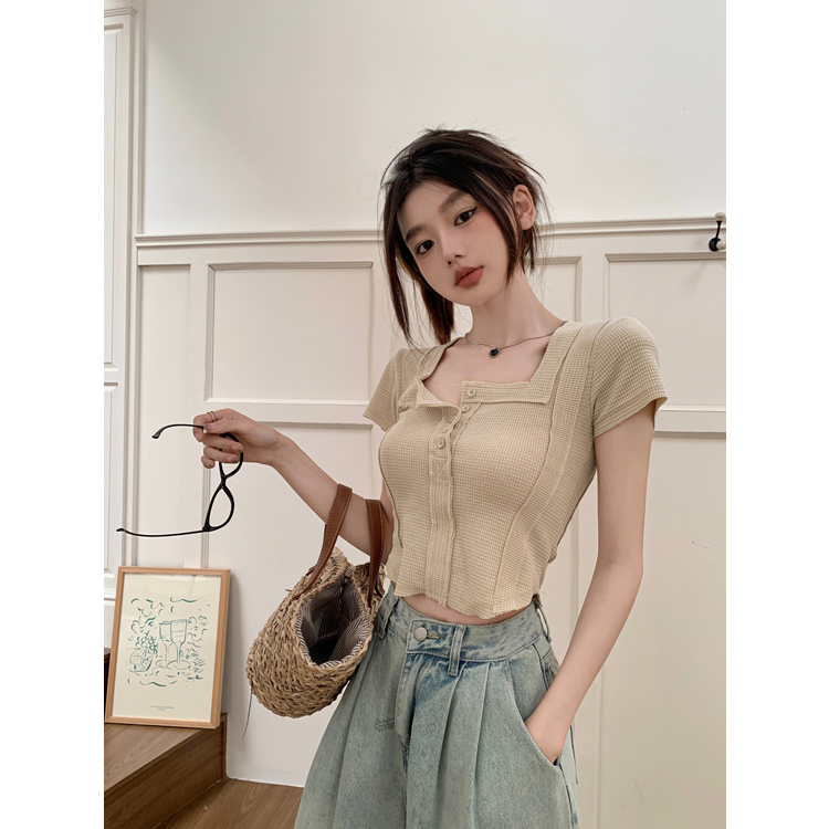 Áo Croptop Tay Ngắn Cổ Vuông Dáng Ôm Phối Nút Thời Trang Cho Nữ