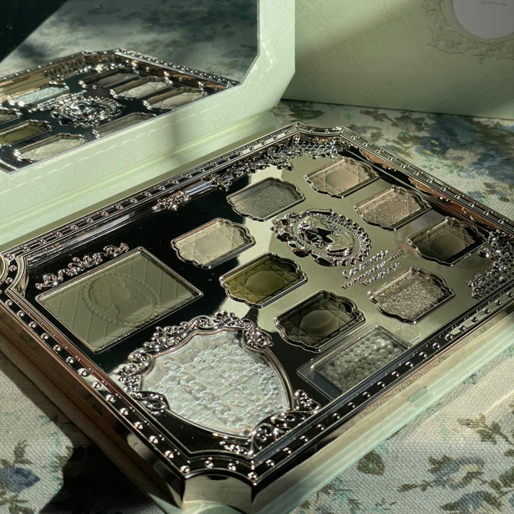 Bảng Phấn Mắt COLORROSE