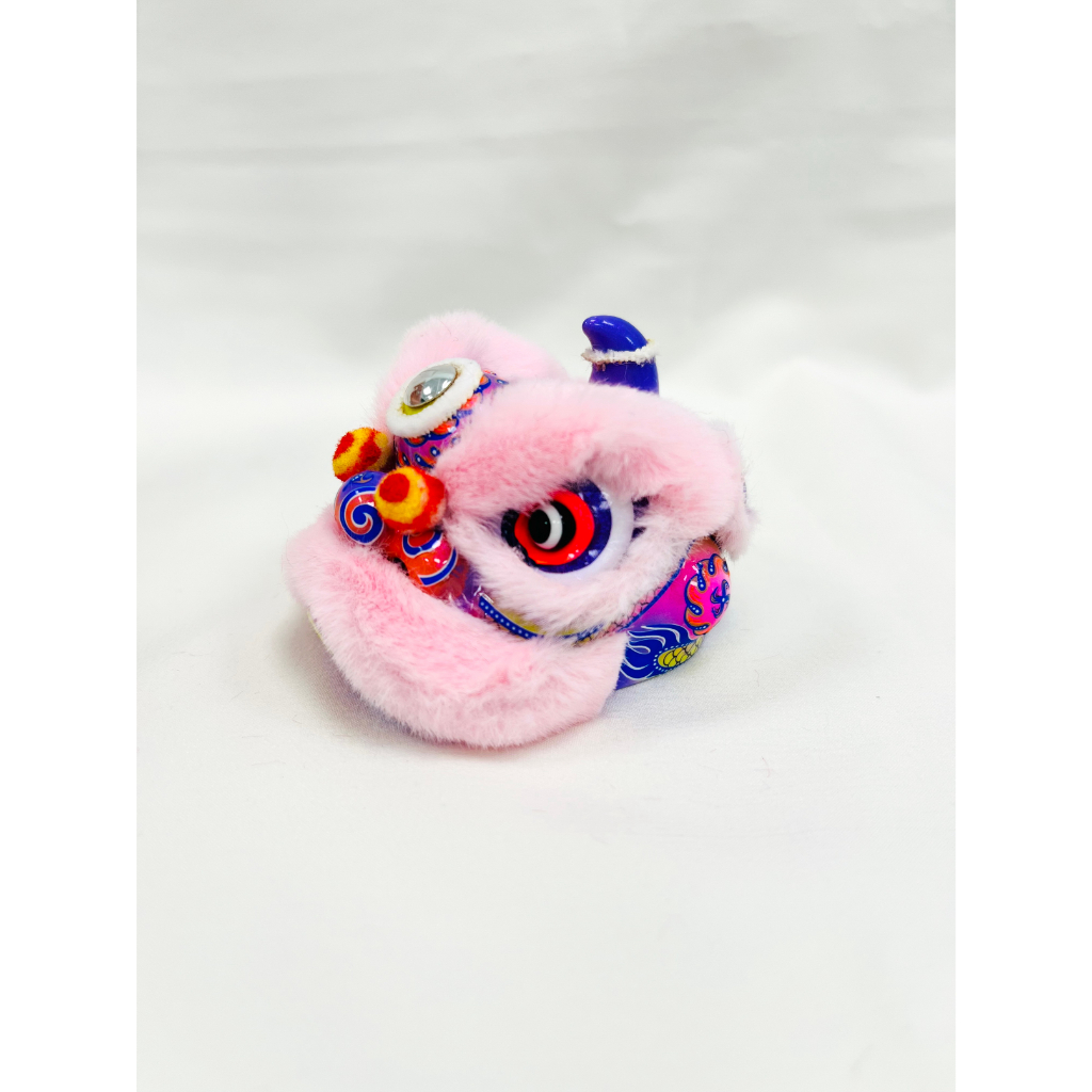 龙纹紫色粉毛 Tượng Sư Tử Bằng Nhựa Resin Thủ Công Dùng Trang Trí Xe Hơi Năm Mới