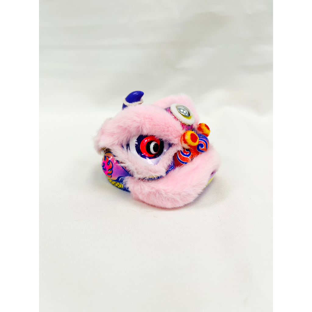 龙纹紫色粉毛 Tượng Sư Tử Bằng Nhựa Resin Thủ Công Dùng Trang Trí Xe Hơi Năm Mới