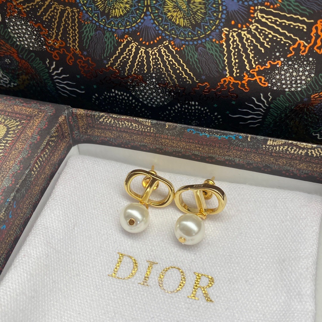 Bông Tai Ngọc Trai Hình Chữ D Thời Trang Dành Cho Nữ