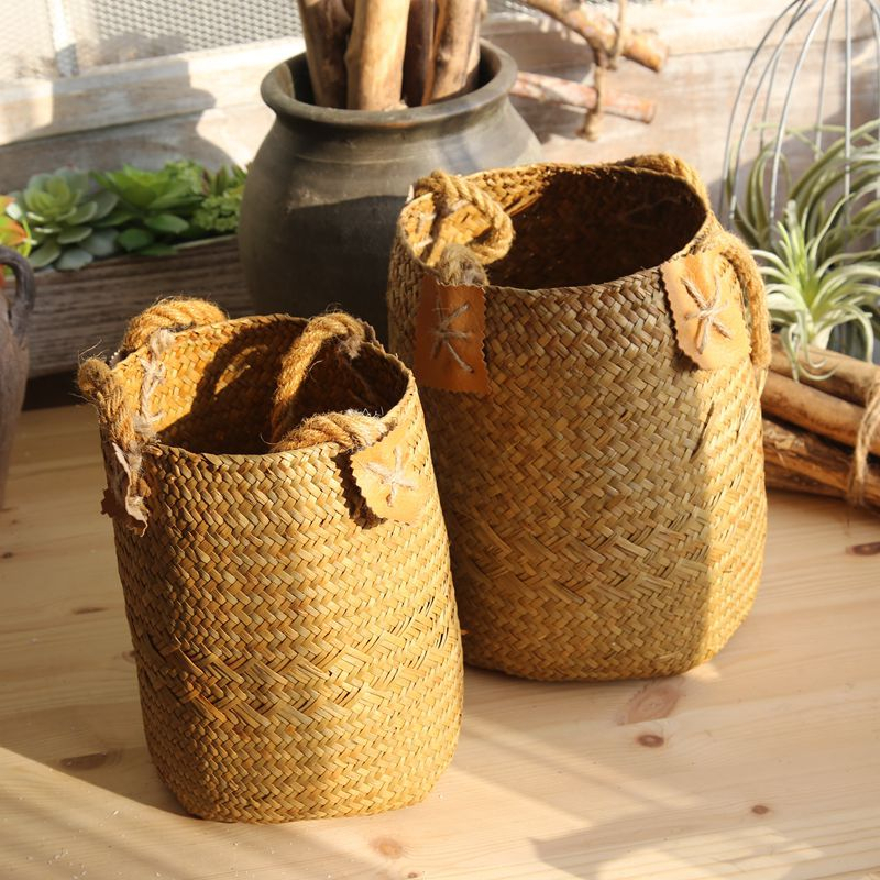 Chậu hoa đan mây phong cách Bắc Âu nhỏ gọn để trang trí phòng khách