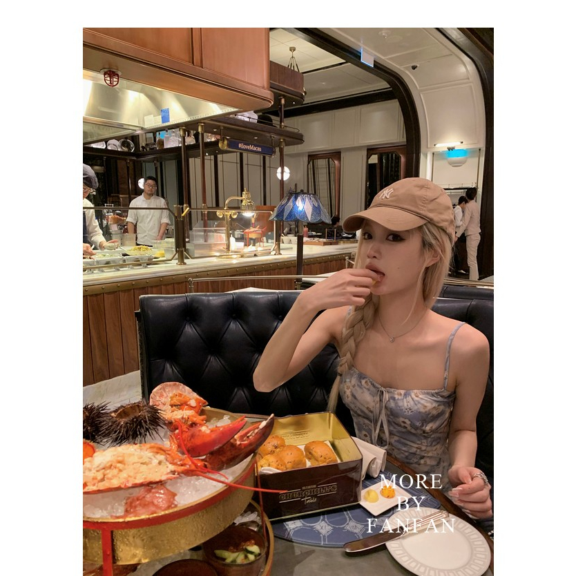 Đầm Hai Dây Mỏng Nhẹ In Họa Tiết Hoa Cúc Phong Cách Pháp Thời Trang Mới 2023 Cho Nữ