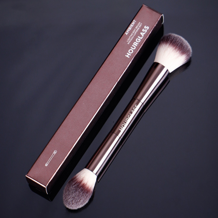 Hourglass Cọ Trang Điểm Hai Đầu Độ Bóng Cao Tiện Dụng