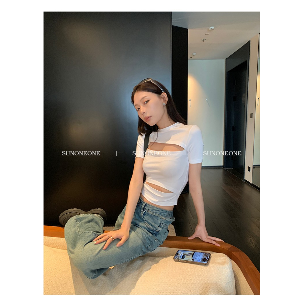 Áo Thun Tay Ngắn Dáng Ôm Thiết Kế Khoét Rỗng Thời Trang Mùa Hè Cho Nữ