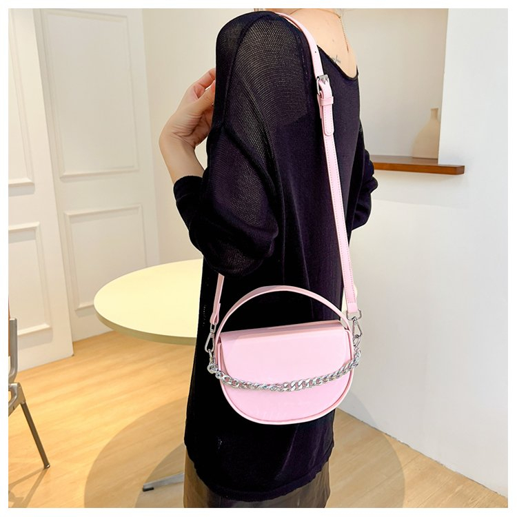 Túi Đeo Vai Nửa Vòng Dây Xích Thời Trang Hàn Quốc Cao Cấp Cho Nữ