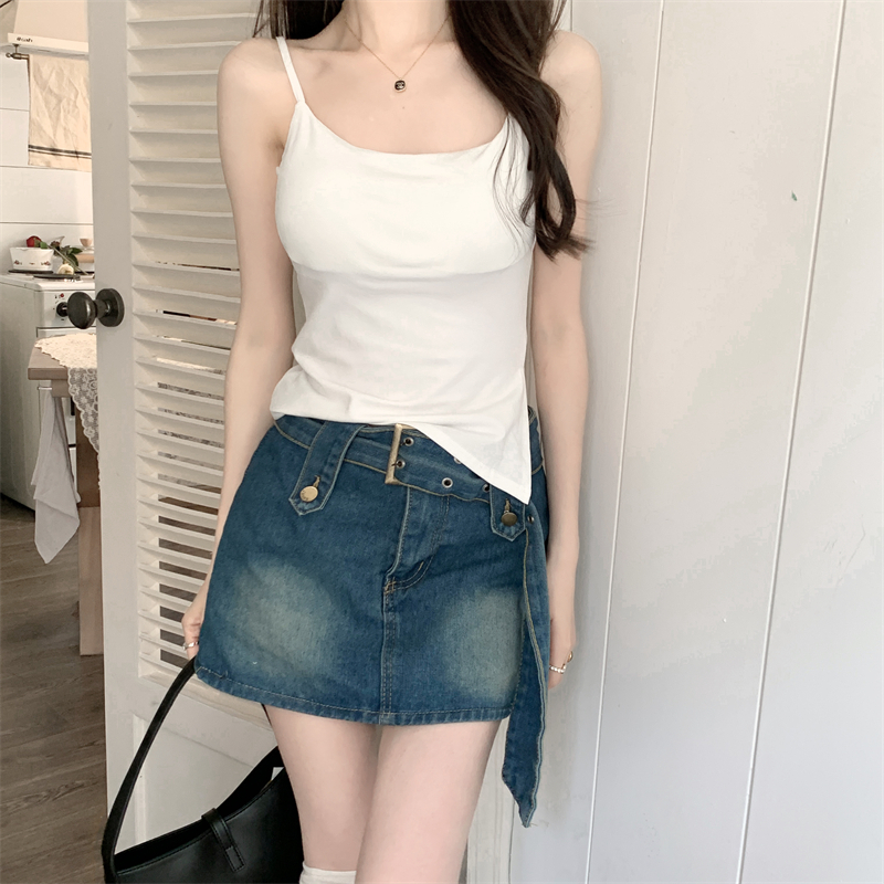 Lalisas Áo Hai Dây Dáng Ngắn Xẻ Tà Màu Trắng Quyến Rũ Cho Nữ