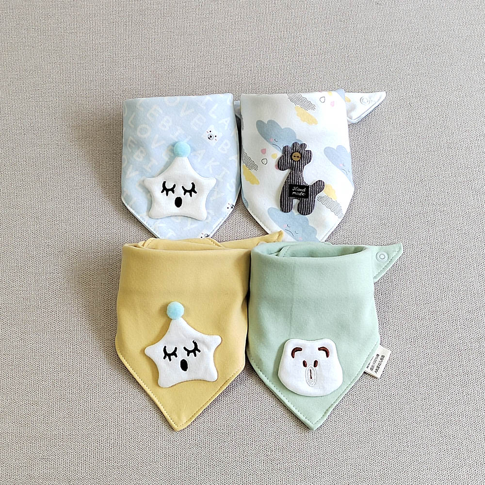 Set 4 Yếm Ăn Cotton Xinh Xắn Dành Cho Bé