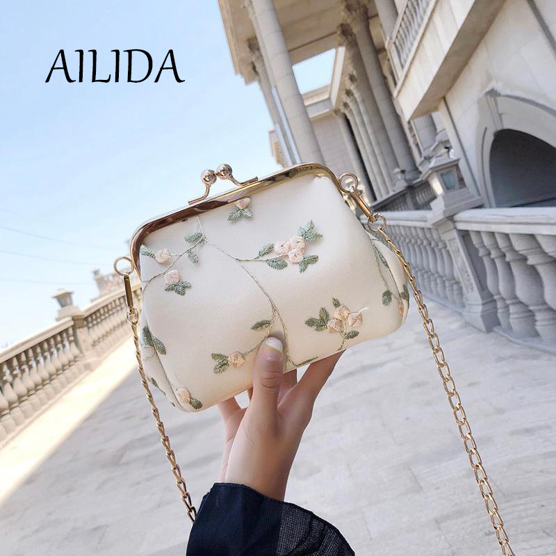 Túi Đeo Chéo Hình Vỏ Sò Thời Trang Dành Cho Nữ