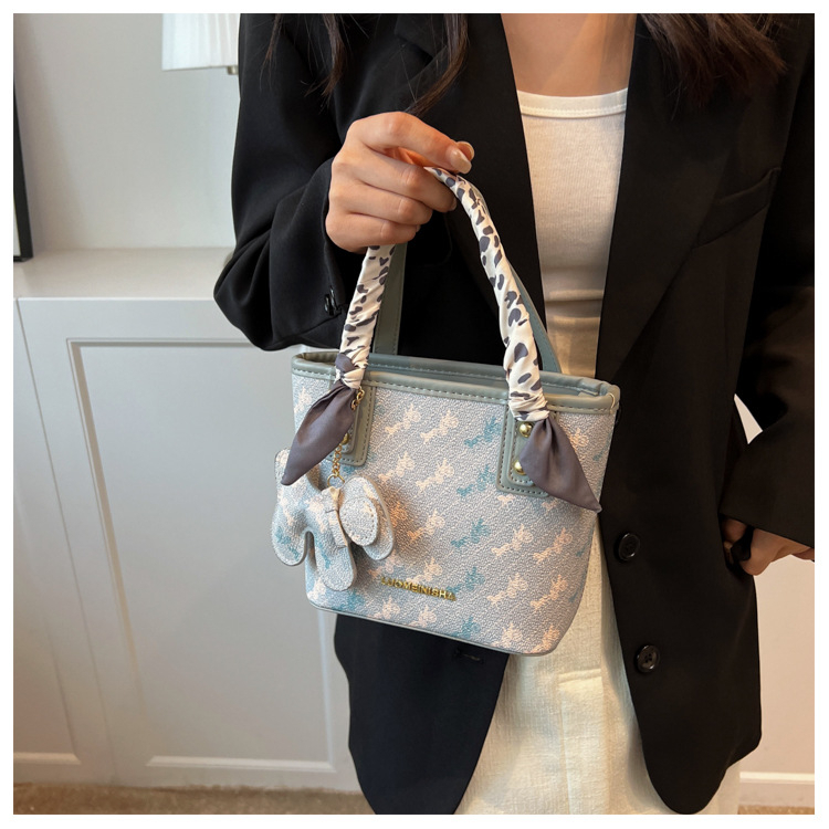 Túi Đeo Chéo Nhỏ Xinh Thời Trang Mùa Hè 2023 Cho Bạn Gái