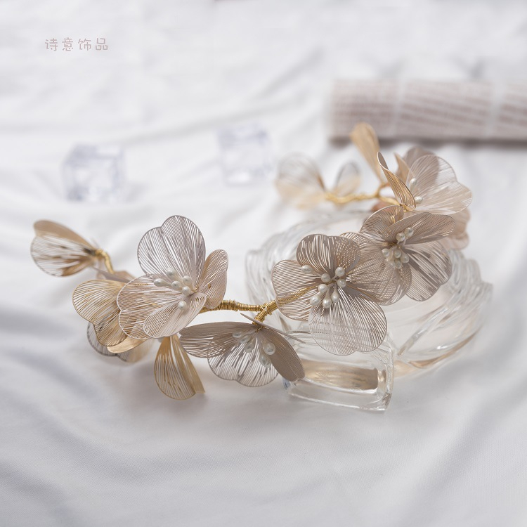 Băng Đô Cài Tóc Handmade Đính Hoa Và Ngọc Trai Nhân Tạo Bằng Đồng Cho Cô Dâu