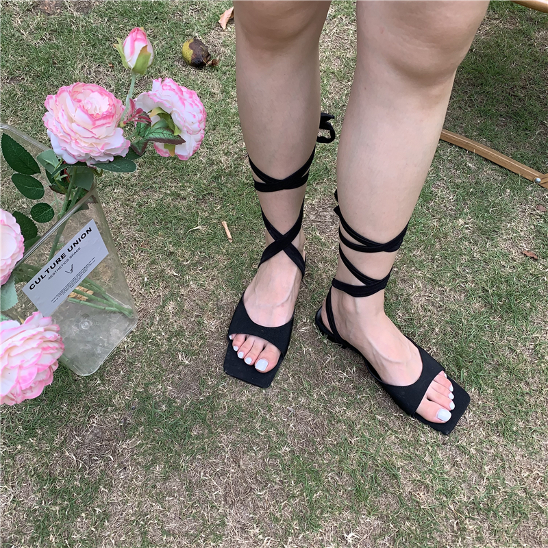 Giày Sandal Hở Ngón Mũi Vuông Thắt Nơ Phong Cách Mới