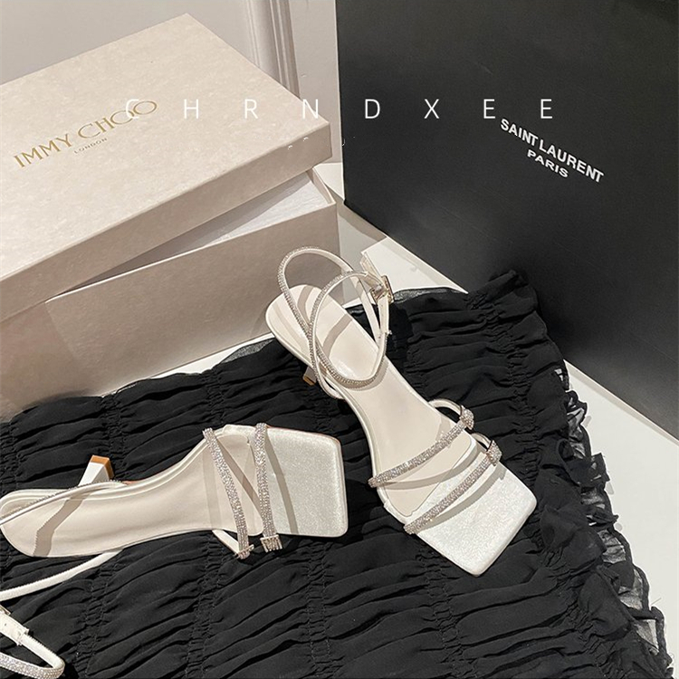 Giày Cao Gót Mũi Vuông Đính Đá Trang Trí Sang Trọng Hợp Thời Trang