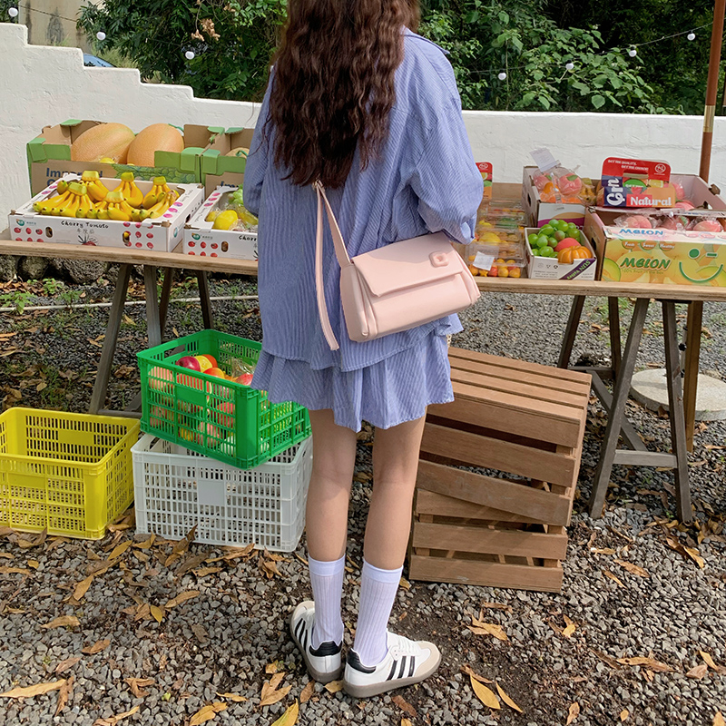 Túi Đeo Chéo Hình Vuông Nhỏ Xinh Thời Trang Cho Bạn Gái