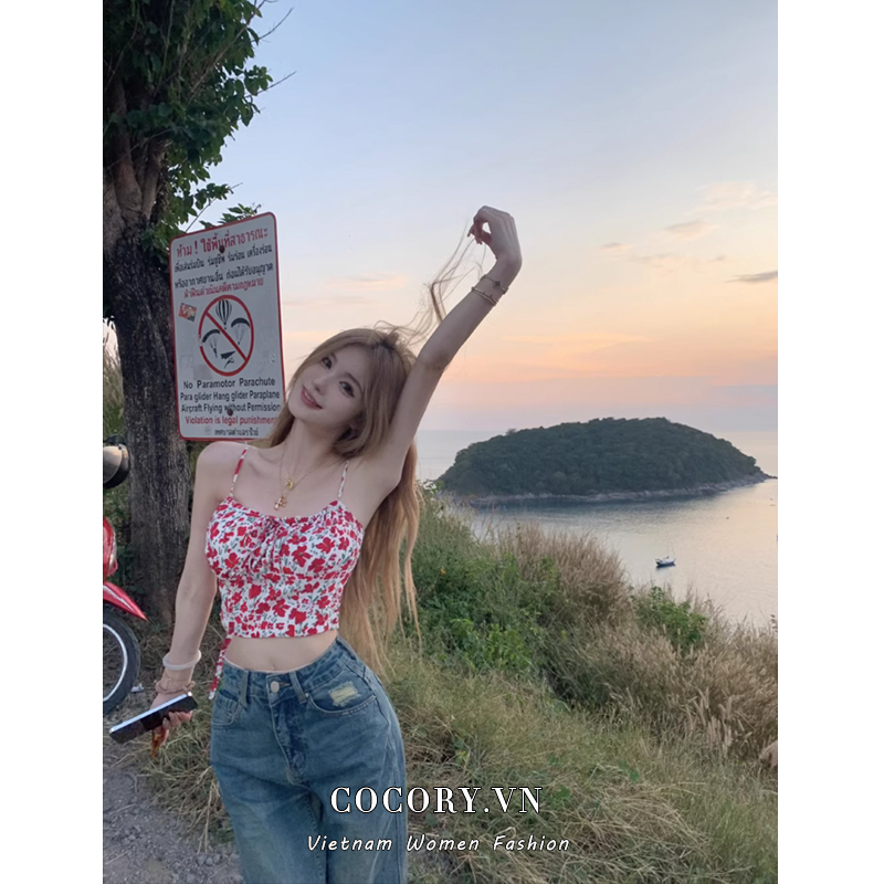 Áo Croptop Sát Nách Hoạ Tiết Hoa Thiết Kế Hợp Thời Trang