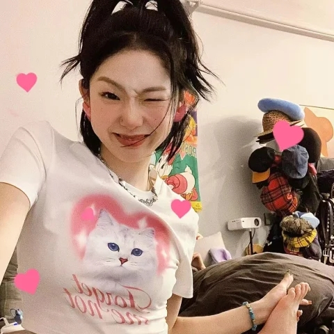 Áo Croptop Tay Ngắn Dáng Ôm In Hình Mèo Dễ Thương Phong Cách Mỹ Cổ Điển Thời Trang Cho Nữ