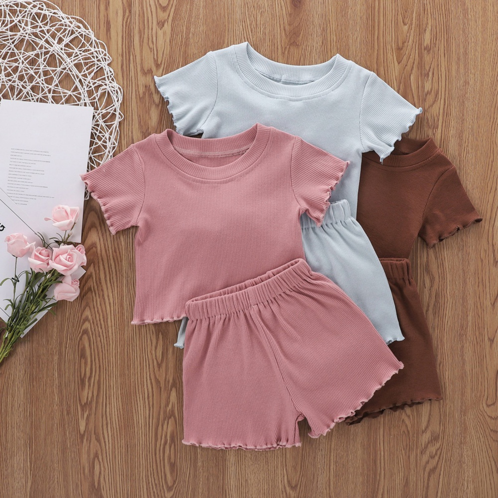 Bộ Áo Ngắn Tay + Quần Short Thoải Mái Xinh Xắn Cho Bé Gái