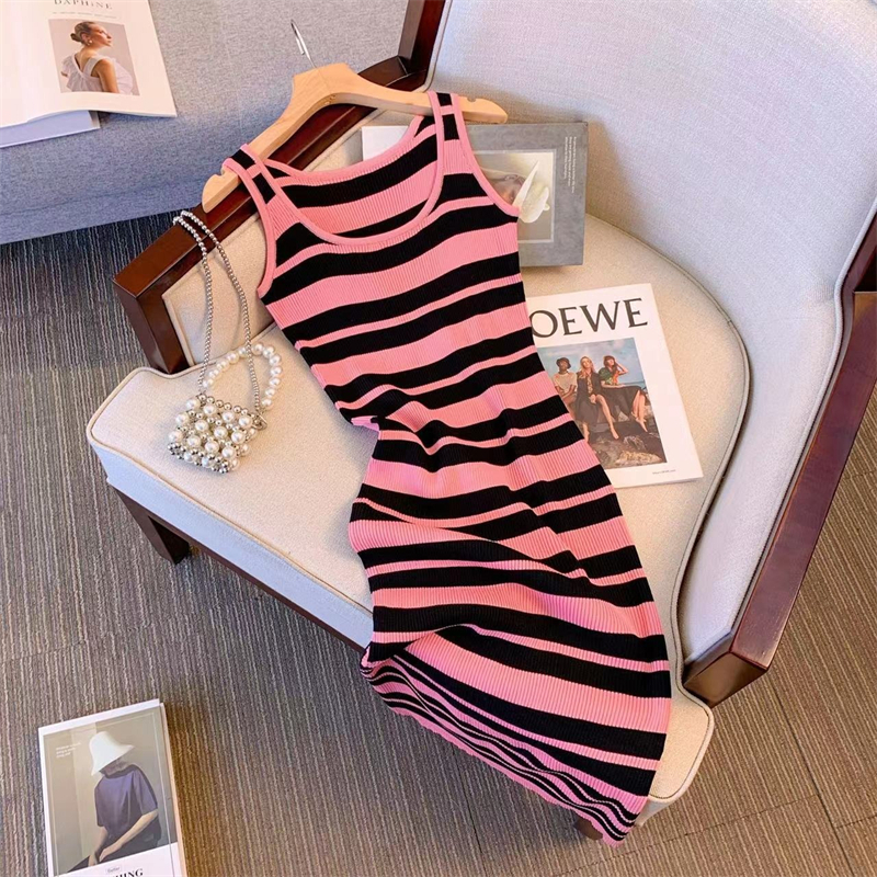 Đầm Hai Dây Ôm Dáng Họa Tiết Kẻ Sọc Gợi Cảm Thời Trang Mùa Hè Hàng Mới Dành Cho Bạn Nữ
