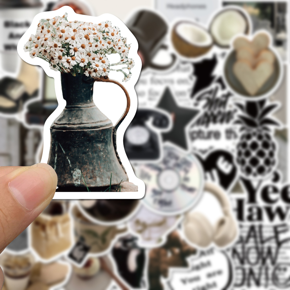 Bộ 60 Miếng Dán Họa Tiết graffiti Trắng Đen Tinh Tế Chống Thấm Nước Trang Trí laptop