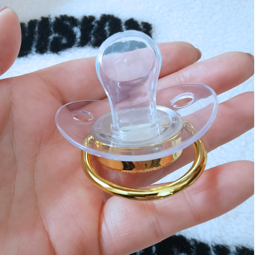 Núm Vú Giả Hình 26 Chữ Cái Màu Vàng Hồng / Vàng Hồng