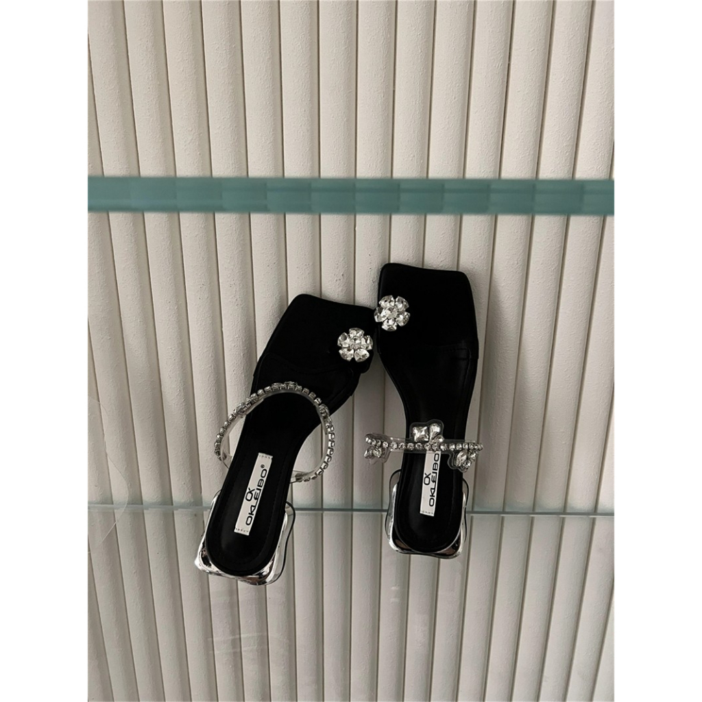 Giày Sandal Mũi Vuông Đính Đá Thời Trang Xuân Hè Mới Cho Nữ