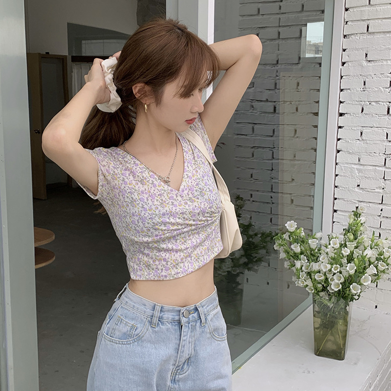 Áo Thun Ngắn Tay Cổ Chữ V In Họa Tiết Thời Trang Hàn Quốc Mới Cho Nữ