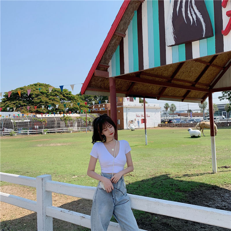 Áo Thun Ngắn Hàn Quốc Cổ Chữ V Gợi Cảm Hàng Mới