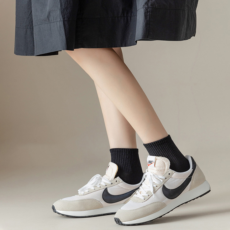 Vớ Ống Ngắn Mềm Mại Màu Đen Trơn Khử Mùi Bốn Chiều Phong Cách Hàn Quốc Cho Nữ