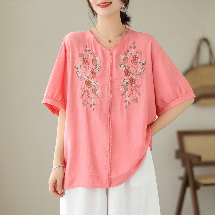 ☻ Áo Thun In Chữ Thời Trang Năng Động Cho Nữ ☻ Plus Áo Kiểu Cổ Chữ V Hoạ Tiết Thêu Phong Cách Vintage CAL2016
