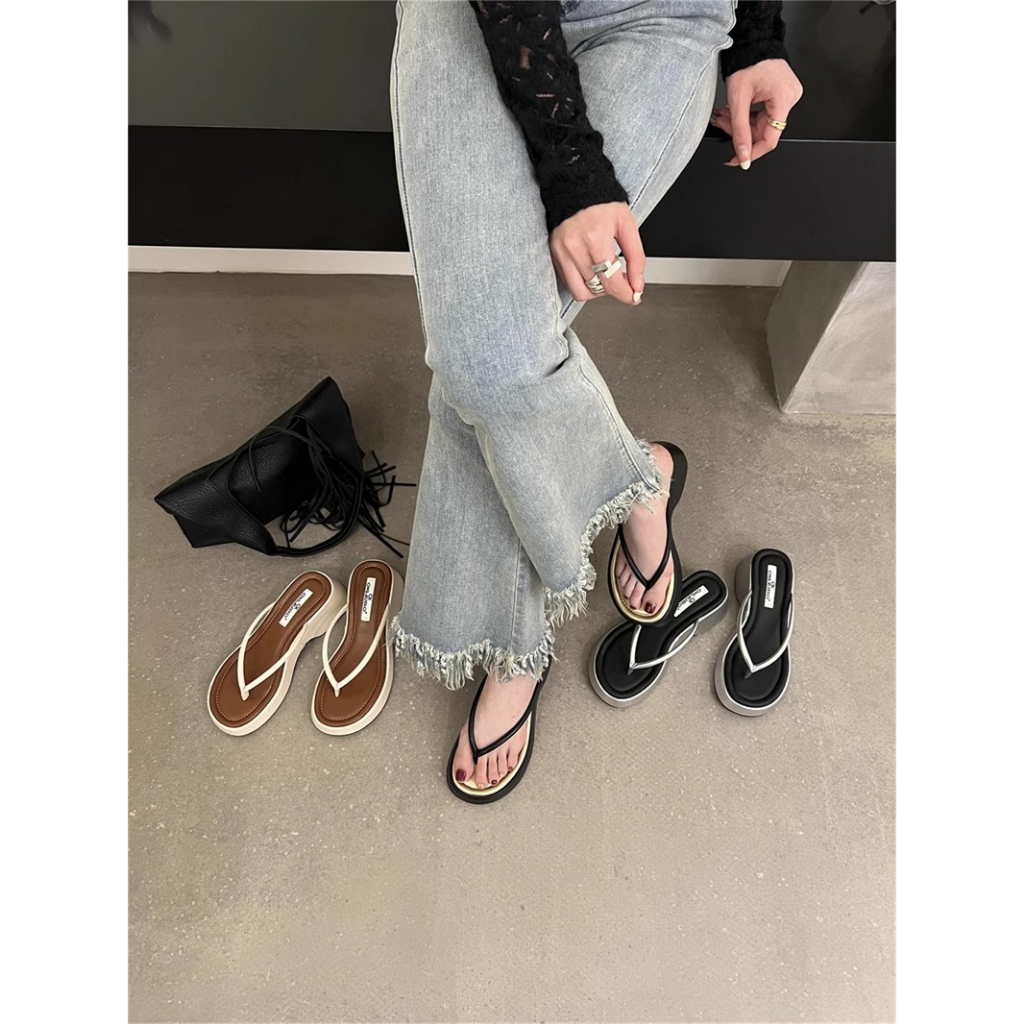 Sandal Đế Xuồng Dày Dặn Phong Cách Mới Thời Trang Mùa Hè Dành Cho Nữ