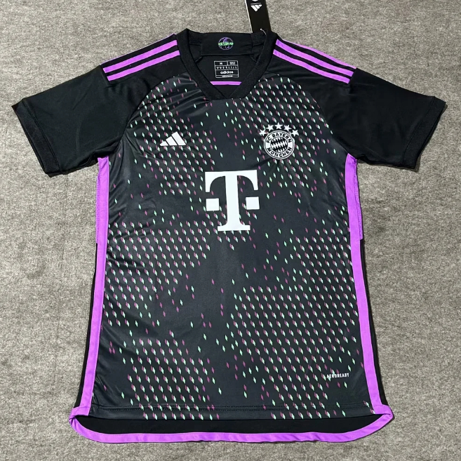 Áo Thun Đá Banh Bayern Munich 2023-24 Cho Nam