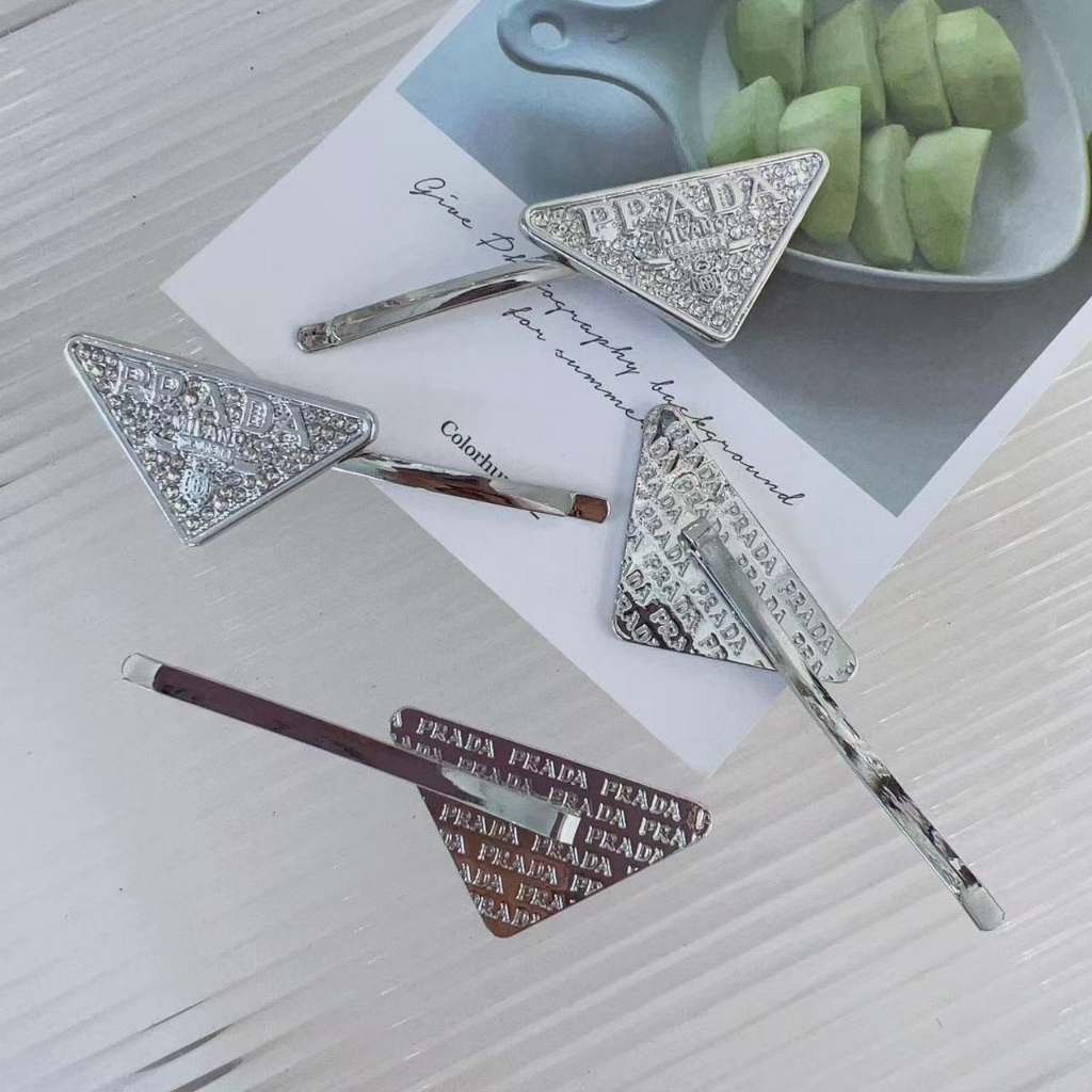 Kẹp Tóc Đính Kim Cương Giả Hình Tam Giác Hàng Trăm Mặt Thời Trang Cho Nữ