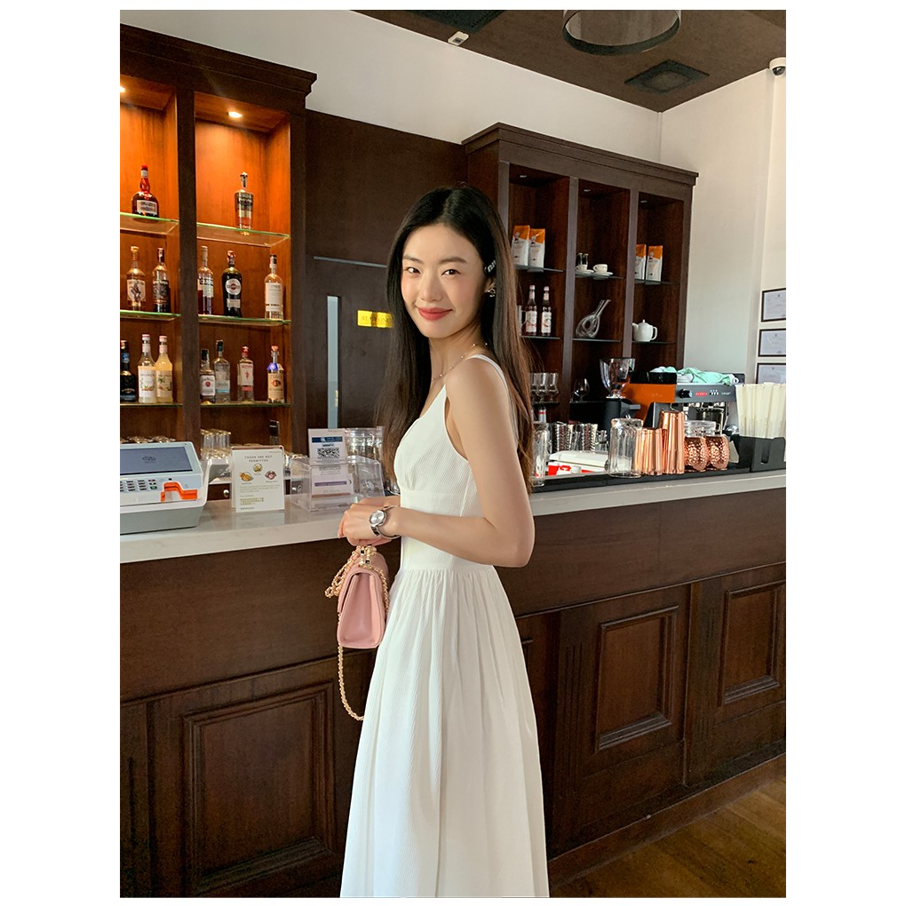 Đầm Dài Không Tay Ôm Eo Màu Trắng Phong Cách Mới 2023