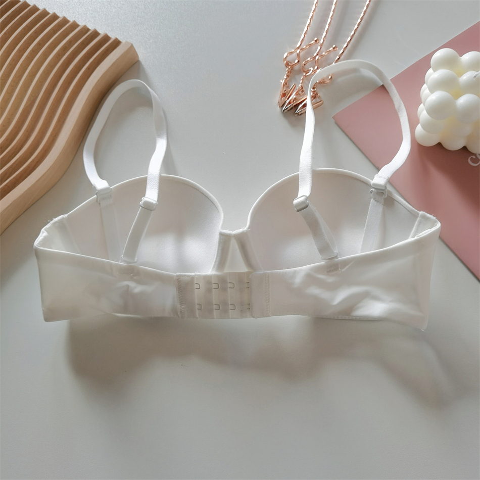 Áo Lót Nâng Ngực Mềm Mại Không Đường May Size 32-38AB