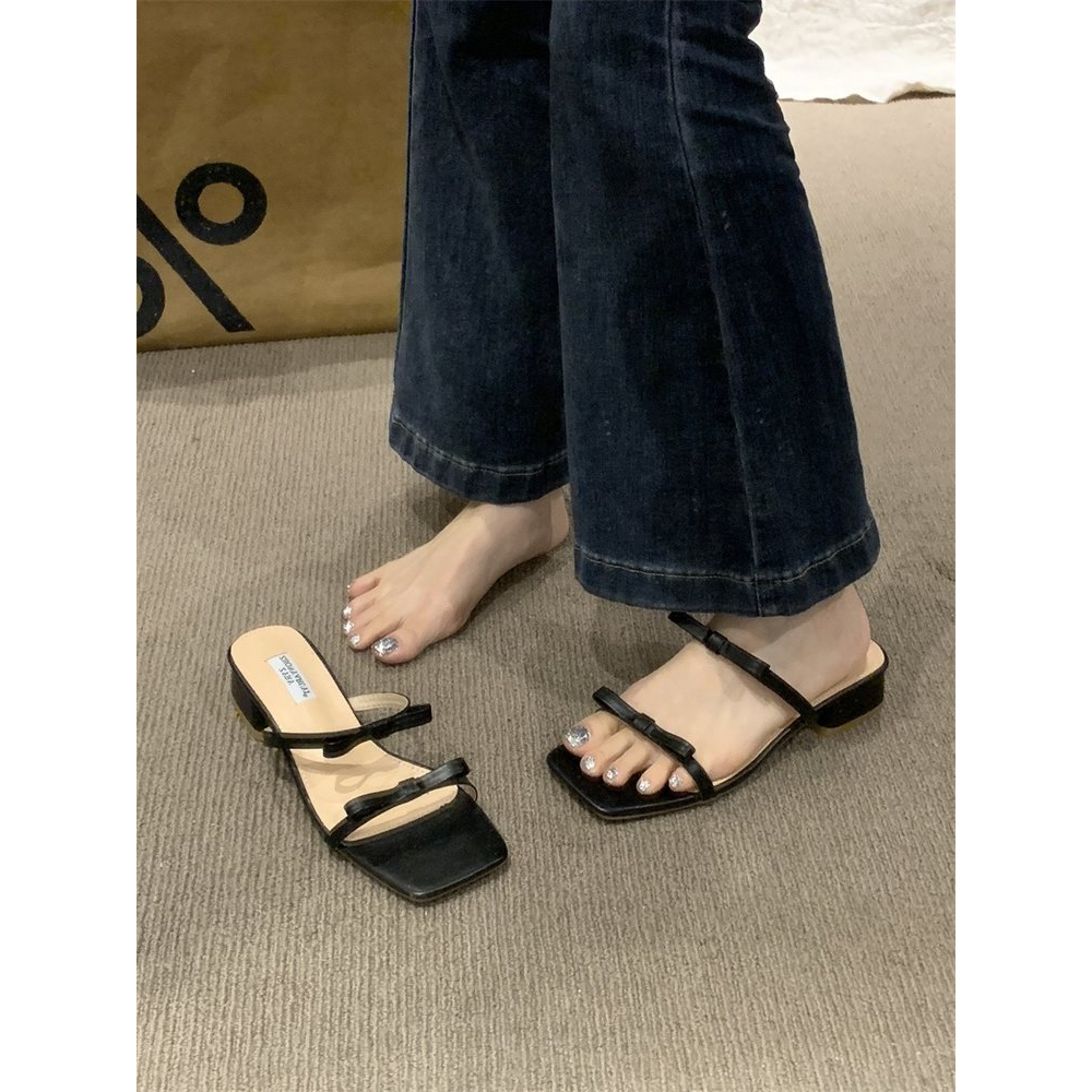 Giày Sandal Mũi Vuông Đế Dày Đính Nơ Xinh Xắn Cho Nữ
