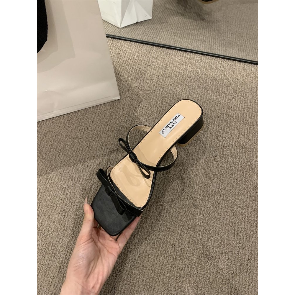 Giày Sandal Mũi Vuông Đế Dày Đính Nơ Xinh Xắn Cho Nữ