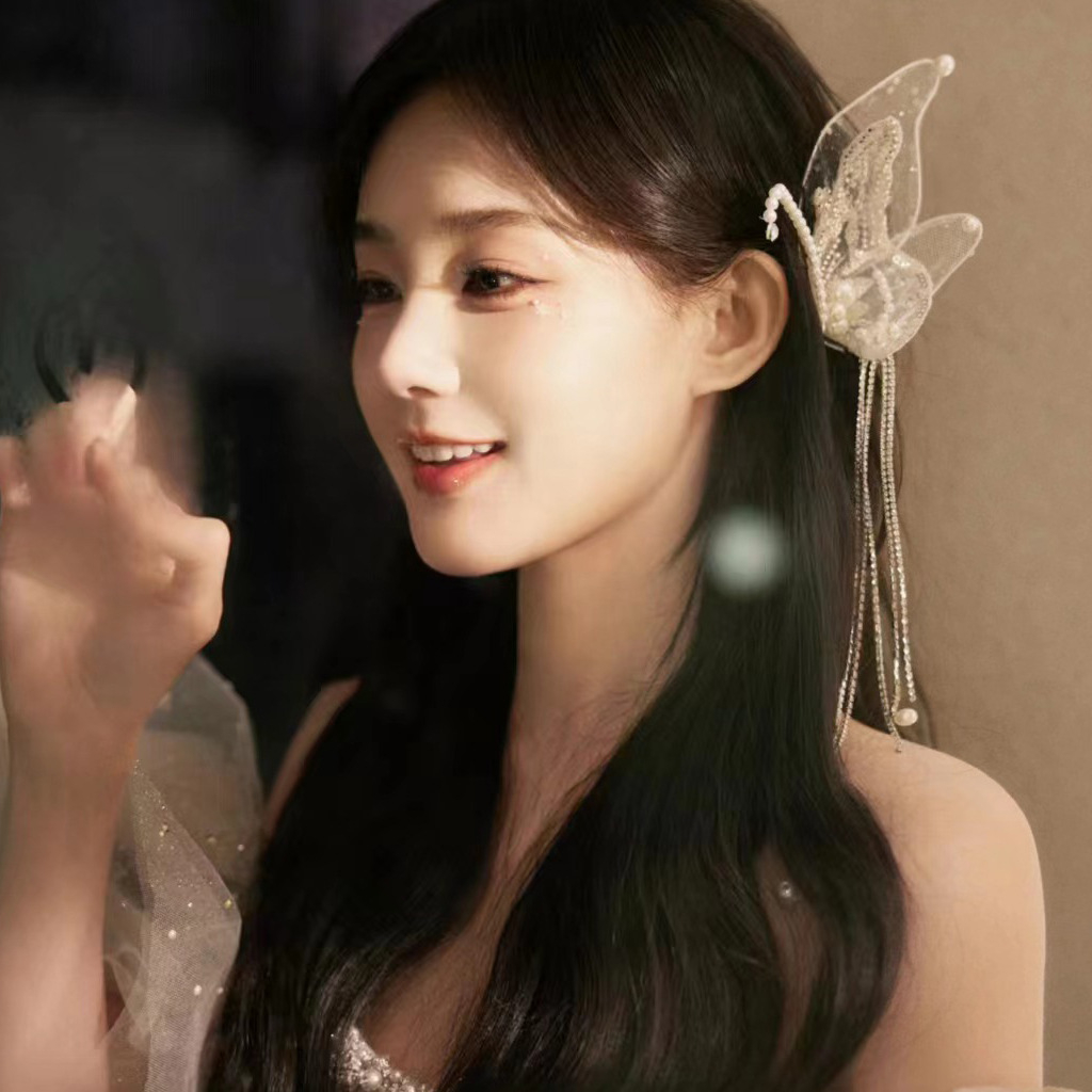 Kẹp Tóc Hình Nơ Đính Ngọc Trai Phối Tua Rua Xinh Xắn Cho Cô Dâu