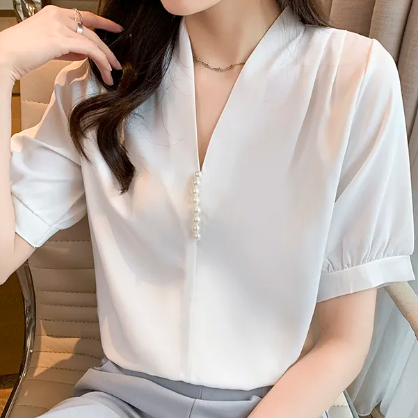 Chiffon shirt/Short sleeved/Women's office style/Soft and smooth/Beautiful women's top/V-neck/Pearl//French style/Áo lụa/Áo voan hoa