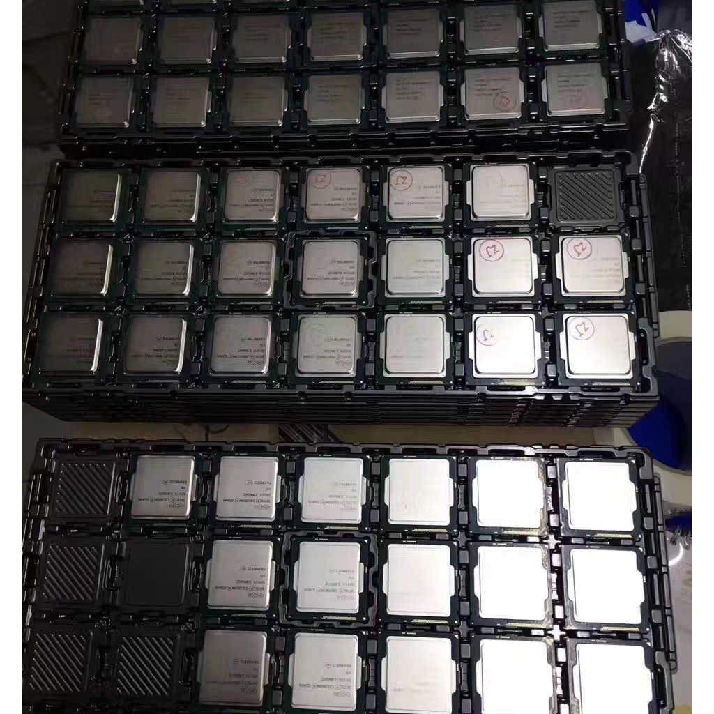 Bộ Xử Lý CPU Xeon E5-2650L E5 2650L E5 2650 L SR0KL 1.8G 8 Lõi 20M 8G / s 70W LGA 2011