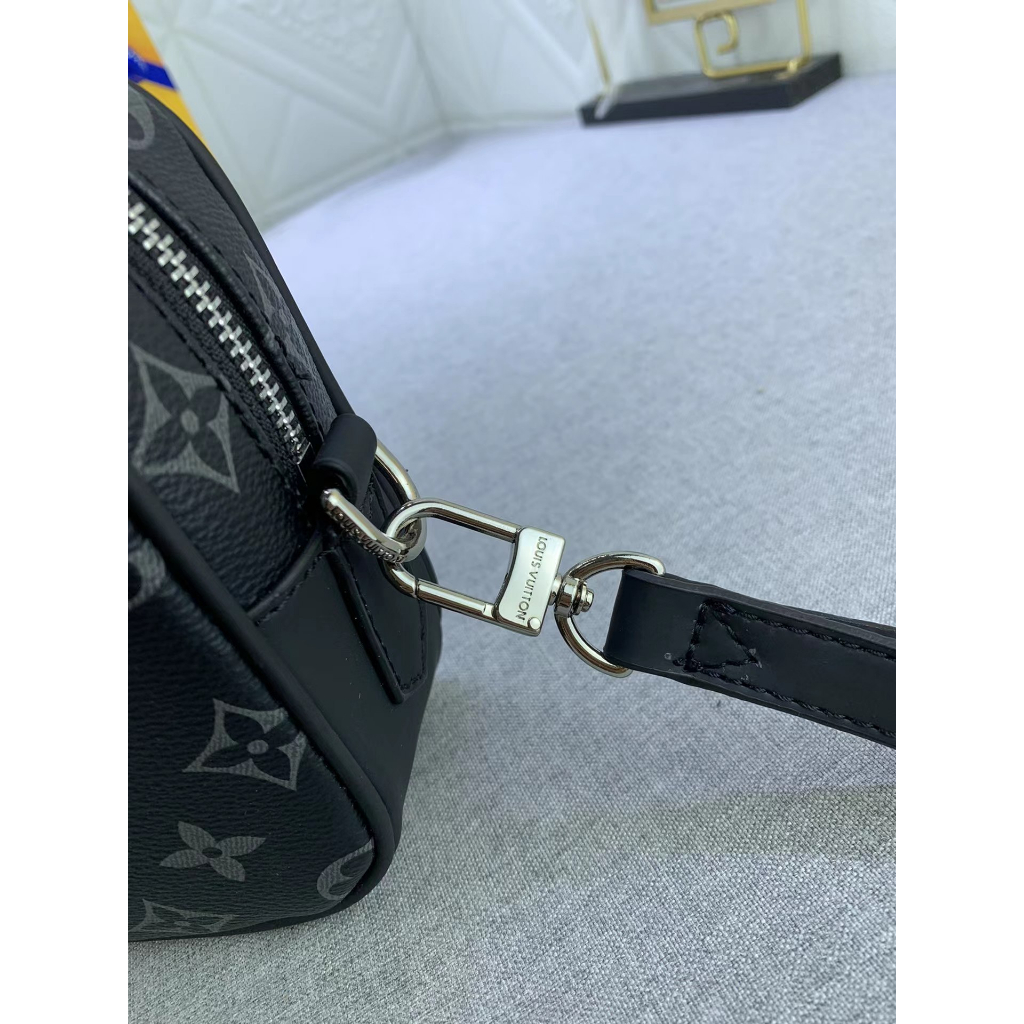 Túi Xách Louis Vuitton LV41663 Sang Trọng Cho Nam